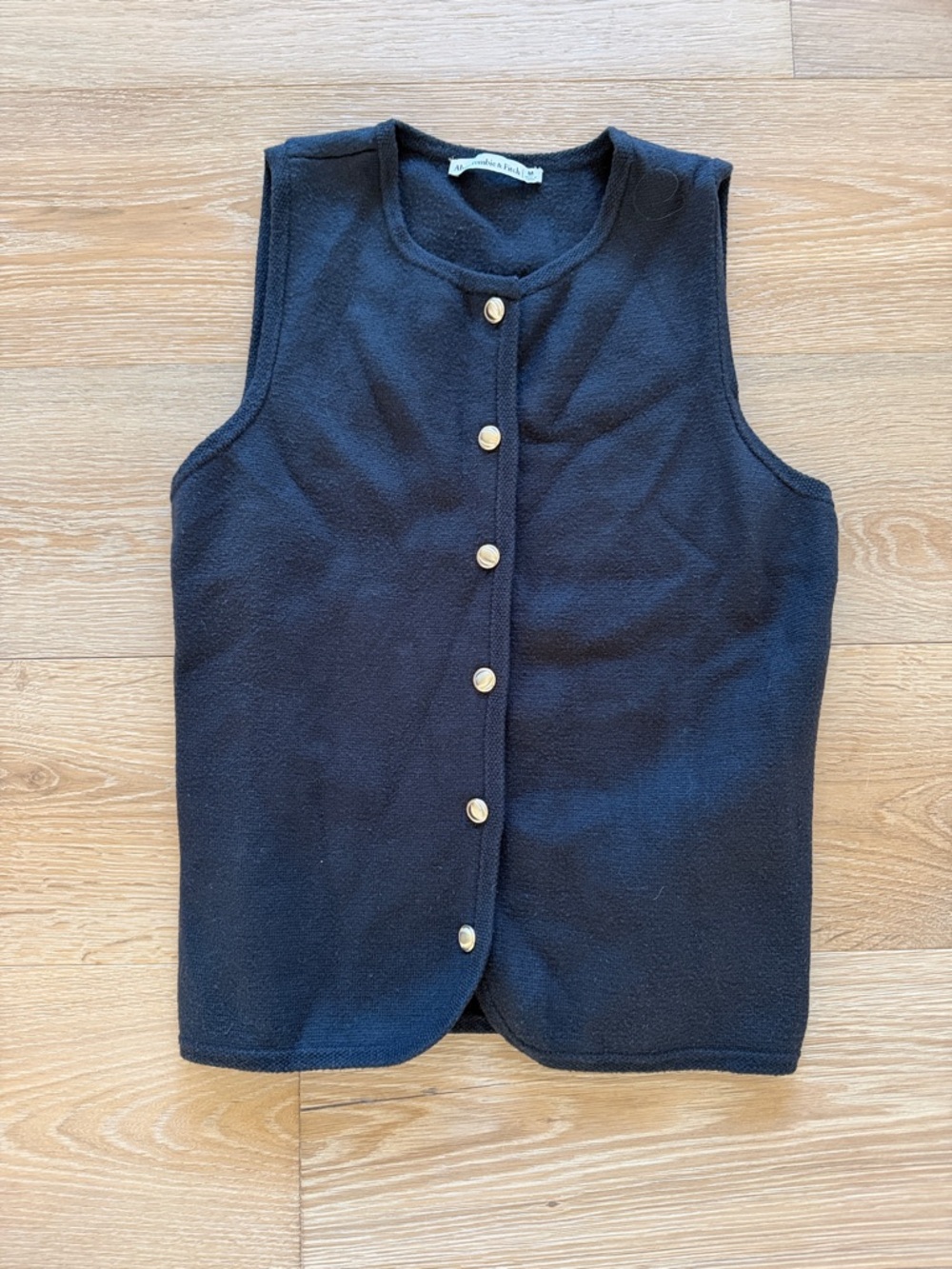 Abercrombie Sleeveless Black Button-Front Knit Vest